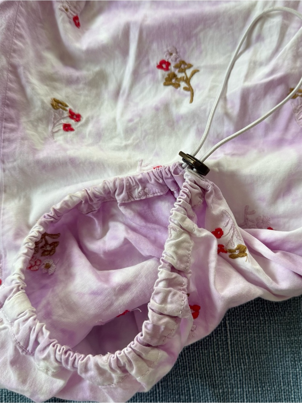 Anthropologie Pilcro Ditsy Tie-Dye Parachute Pants - Picture 8 of 10